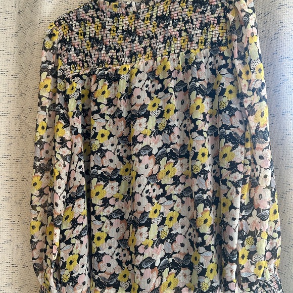 Fate Floral Blouse - Yellow and Black - Picture 3 of 10